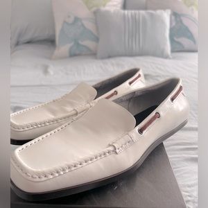 Gucci Leather Loafer